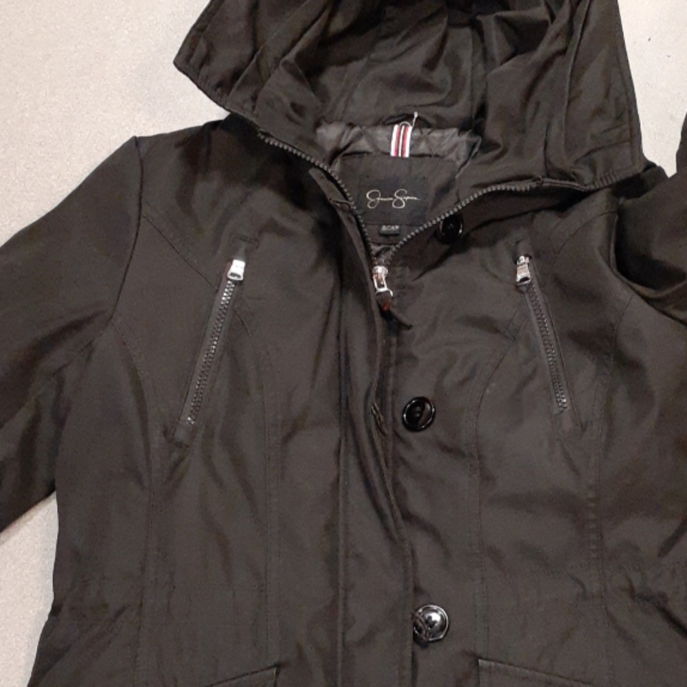 Coat - Picture 2 of 6